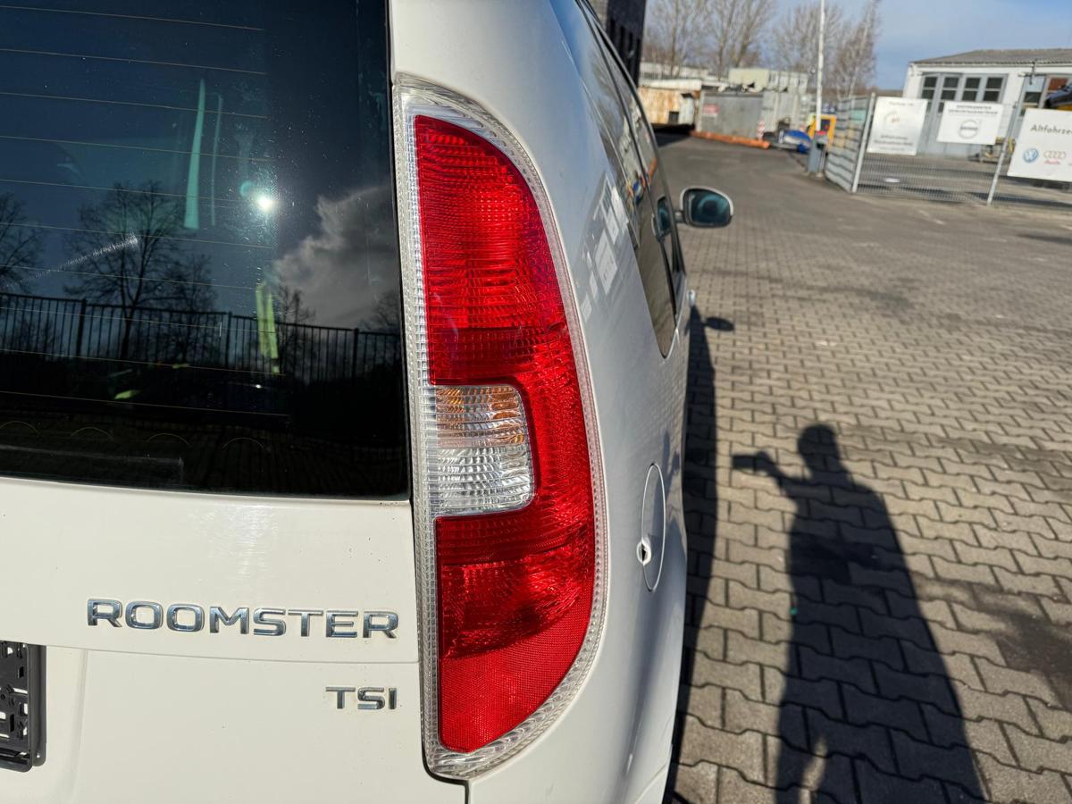 Skoda Roomster 5J original Rücklicht Rückleuchte rechts BJ13